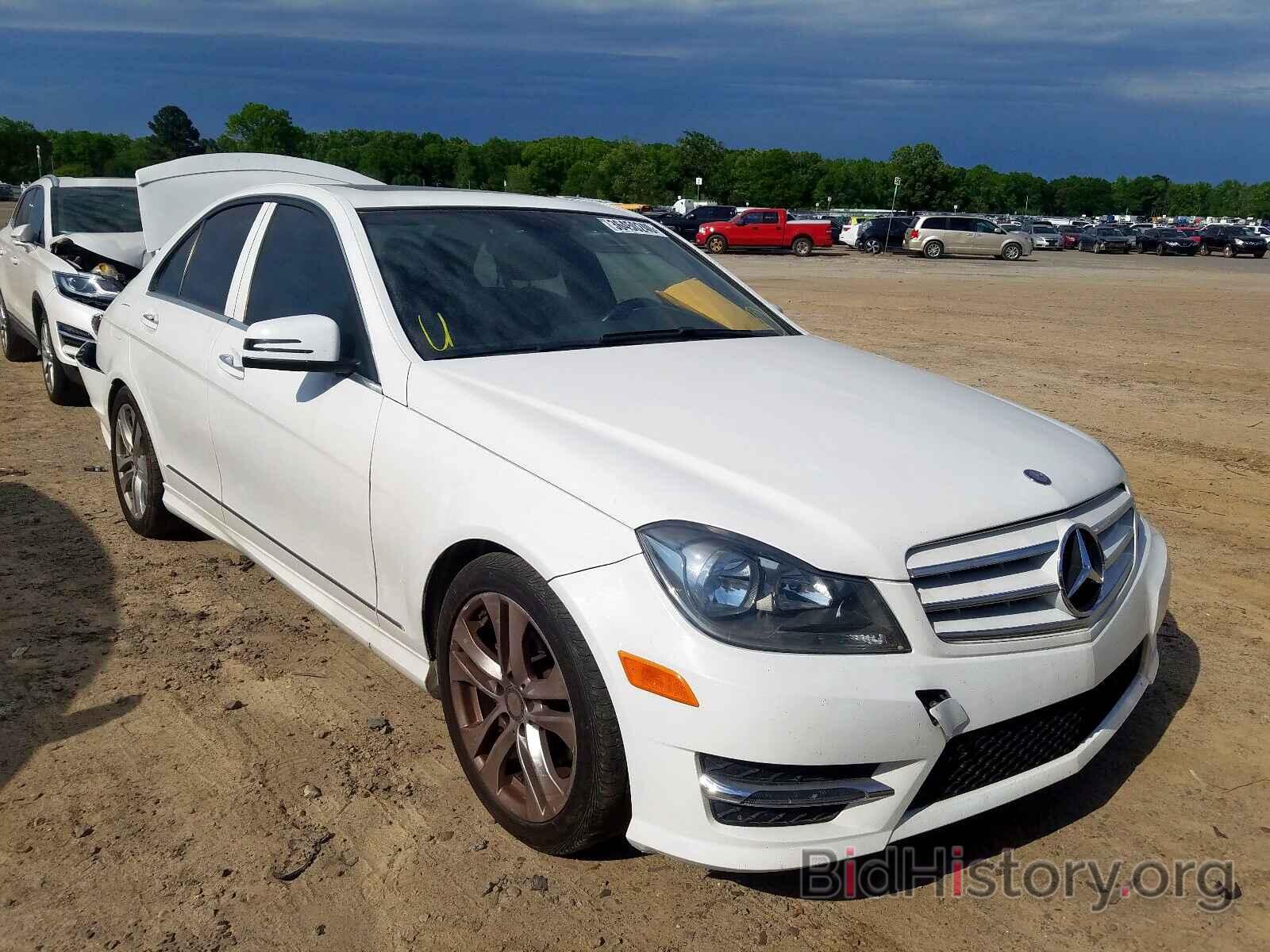 Фотография WDDGF4HB2EA939717 - MERCEDES-BENZ C CLASS 2014