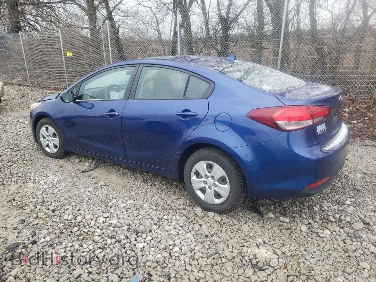 2017 KIA FORTE - VIN: 3KPFK4A74HE142135 - Фото 2
