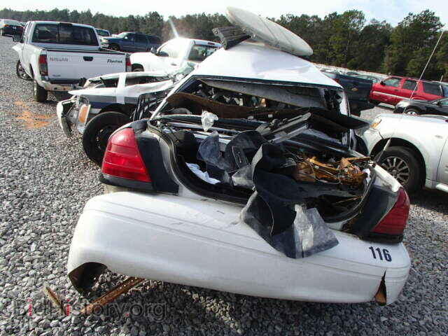 2010 FORD CROWN VIC - VIN: 2FABP7BV6AX116169 - Фото 3