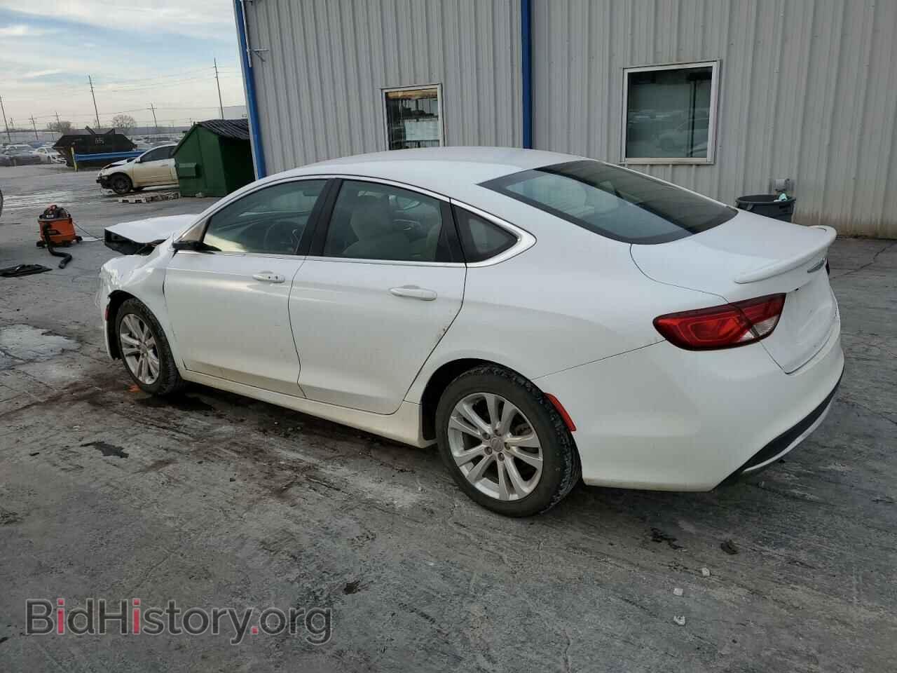 2015 CHRYSLER 200 - VIN: 1C3CCCAB1FN755857 - Фото 2