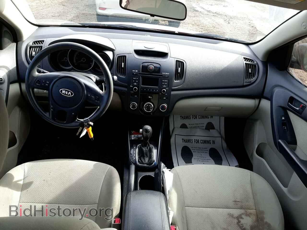 2011 KIA FORTE - VIN: KNAFU4A2XB5384636 - Фото 8