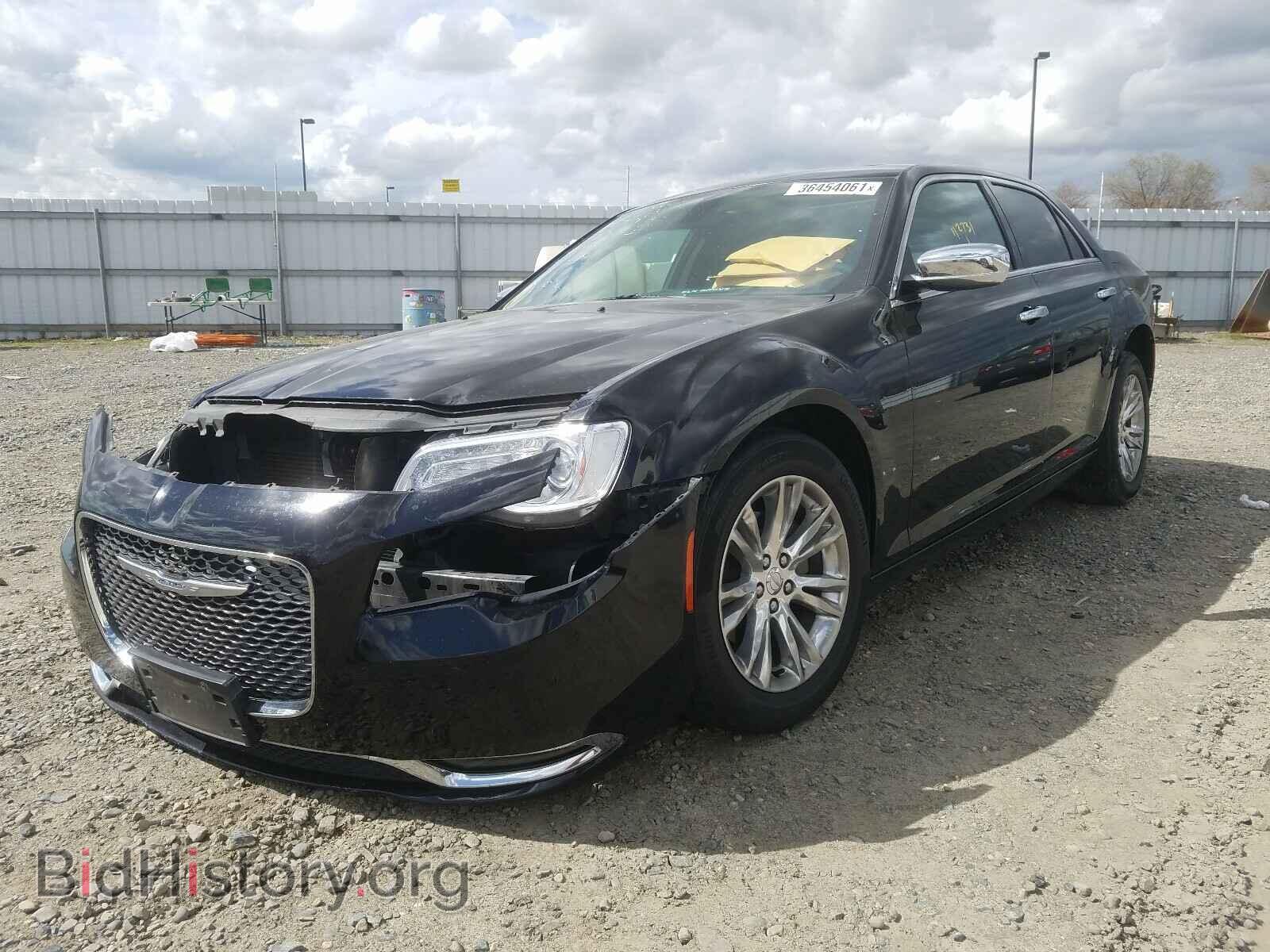 2016 CHRYSLER 300 - VIN: 2C3CCAEG6GH320529 - Фото 2