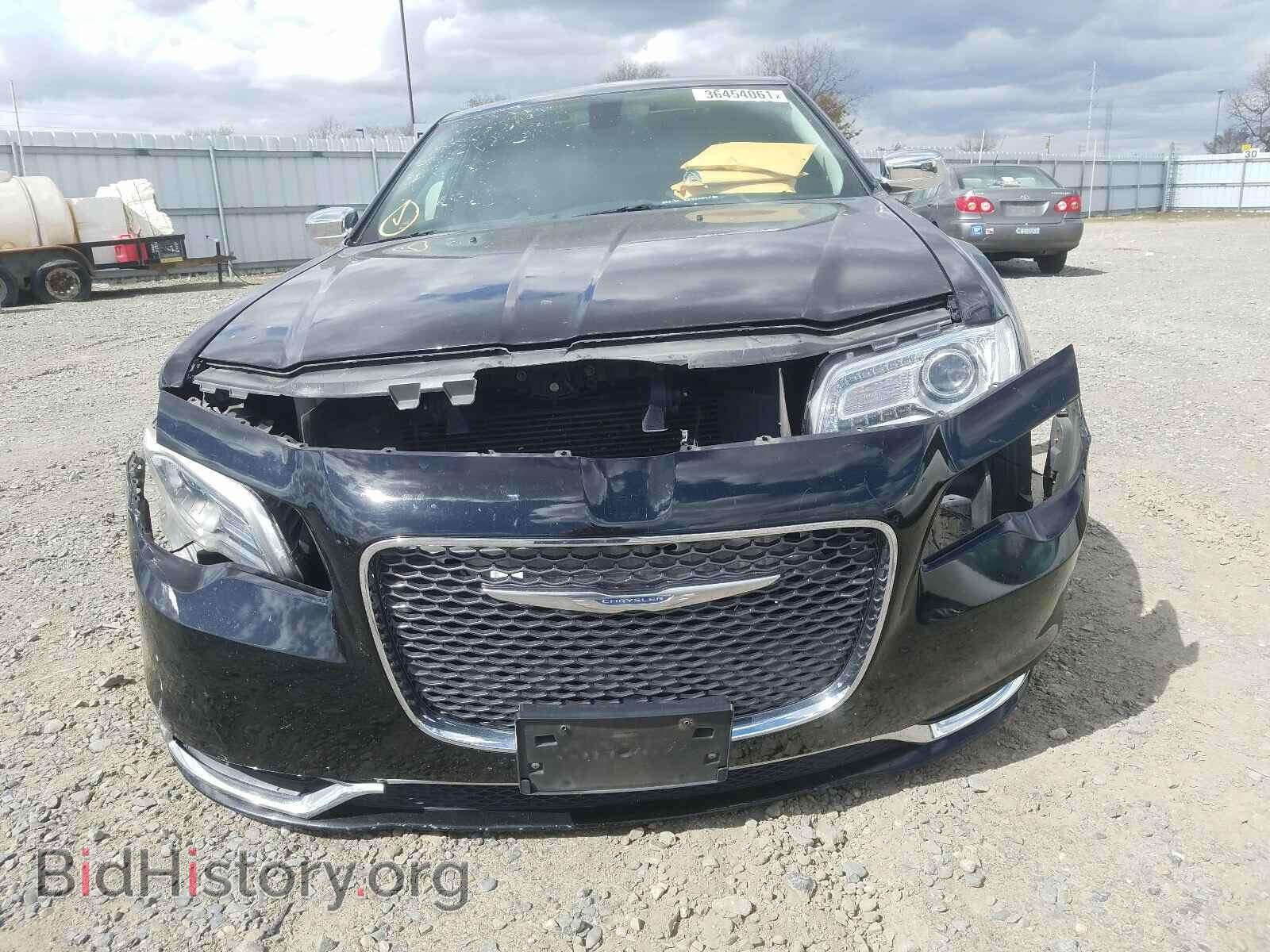 2016 CHRYSLER 300 - VIN: 2C3CCAEG6GH320529 - Фото 9