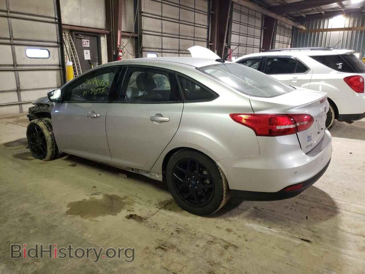 2016 FORD FOCUS - VIN: 1FADP3F29GL395558 - Фото 2