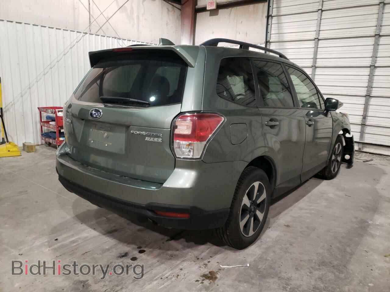 2017 SUBARU FORESTER - VIN: JF2SJAEC6HH802825 - Фото 4