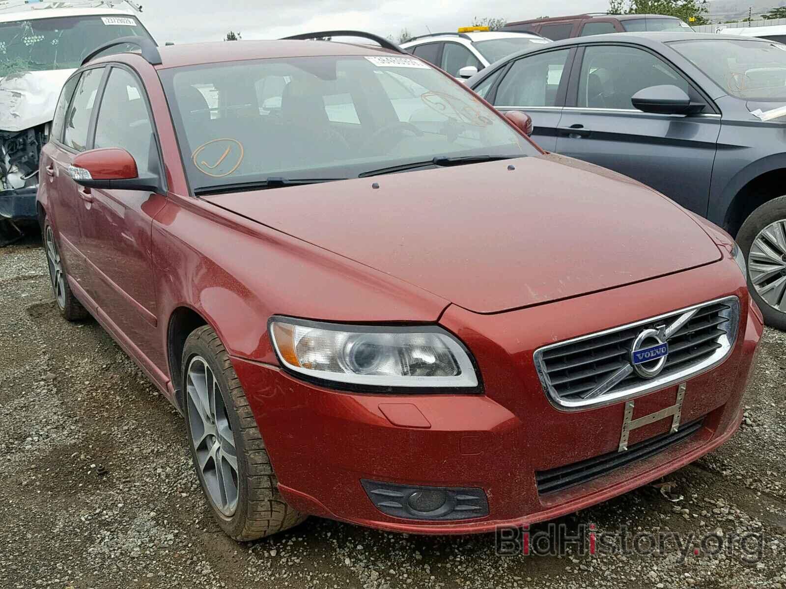 Photo YV1672MW9B2633792 - VOLVO V50 2011