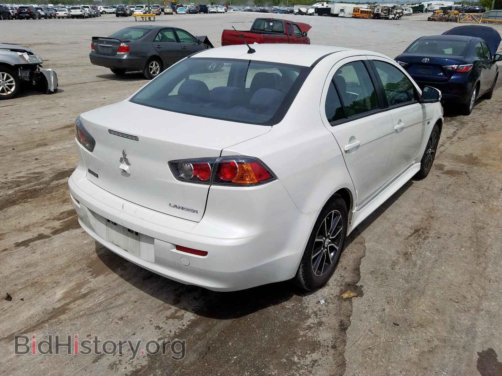 2017 MITSUBISHI LANCER - VIN: JA32U2FU8HU006375 - Фото 4