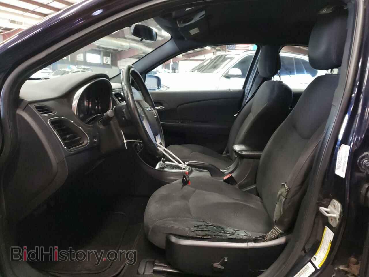 2012 CHRYSLER 200 - VIN: 1C3CCBBG2CN302282 - Photo 7