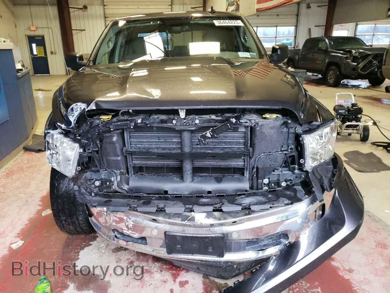 2016 RAM 1500 - VIN: 3C6RR7LT6GG388800 - Фото 5