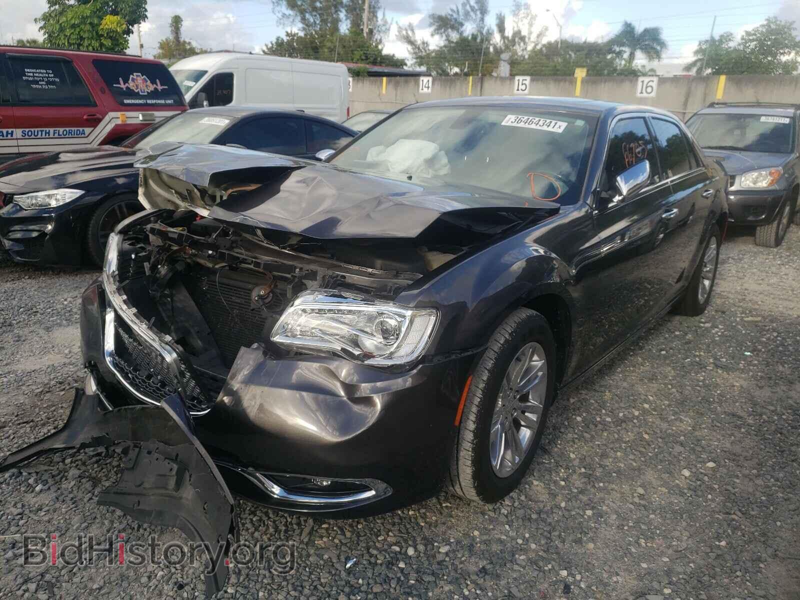 2016 CHRYSLER 300 - VIN: 2C3CCAEG9GH207268 - Фото 2