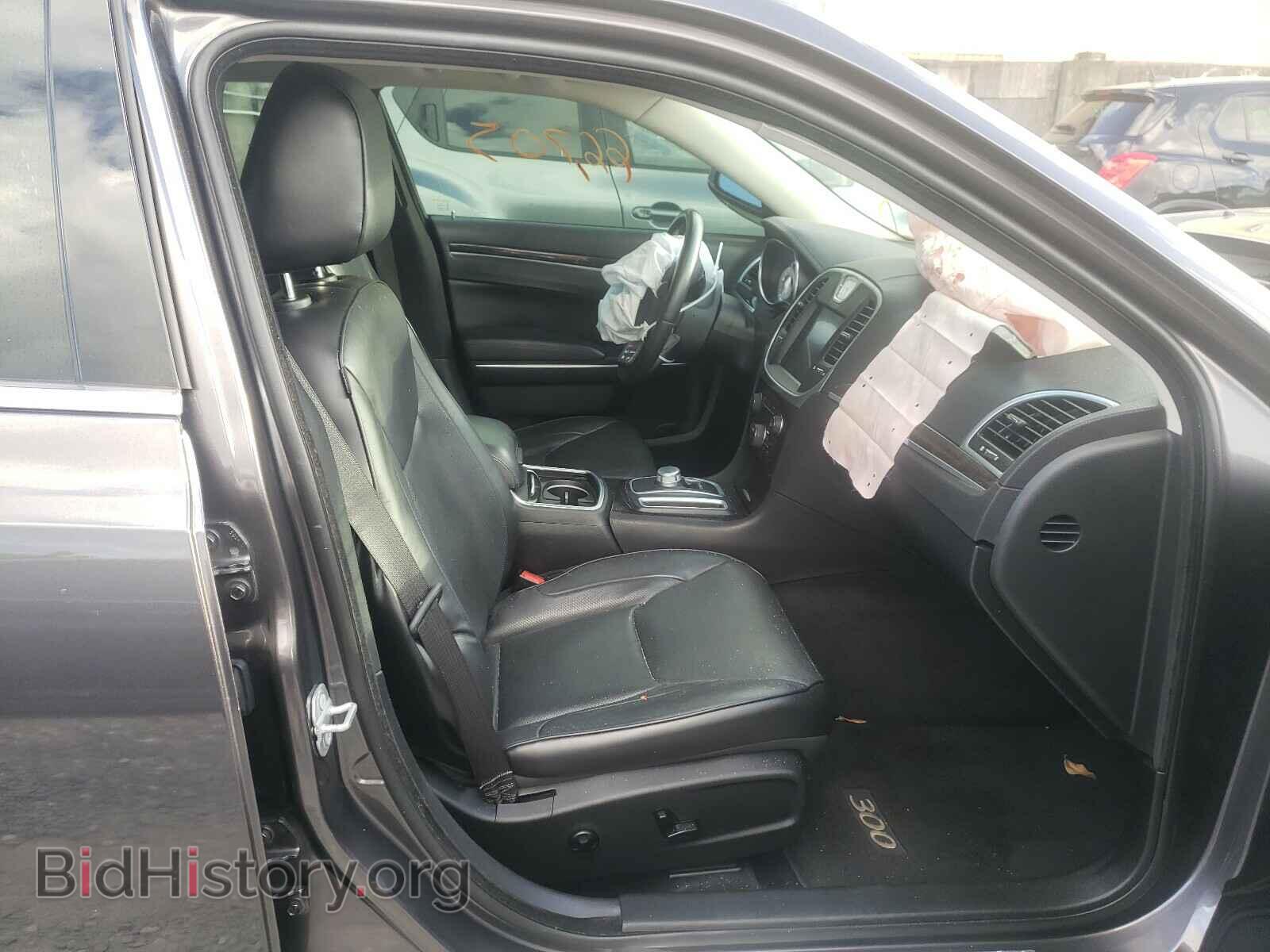 2016 CHRYSLER 300 - VIN: 2C3CCAEG9GH207268 - Фото 5