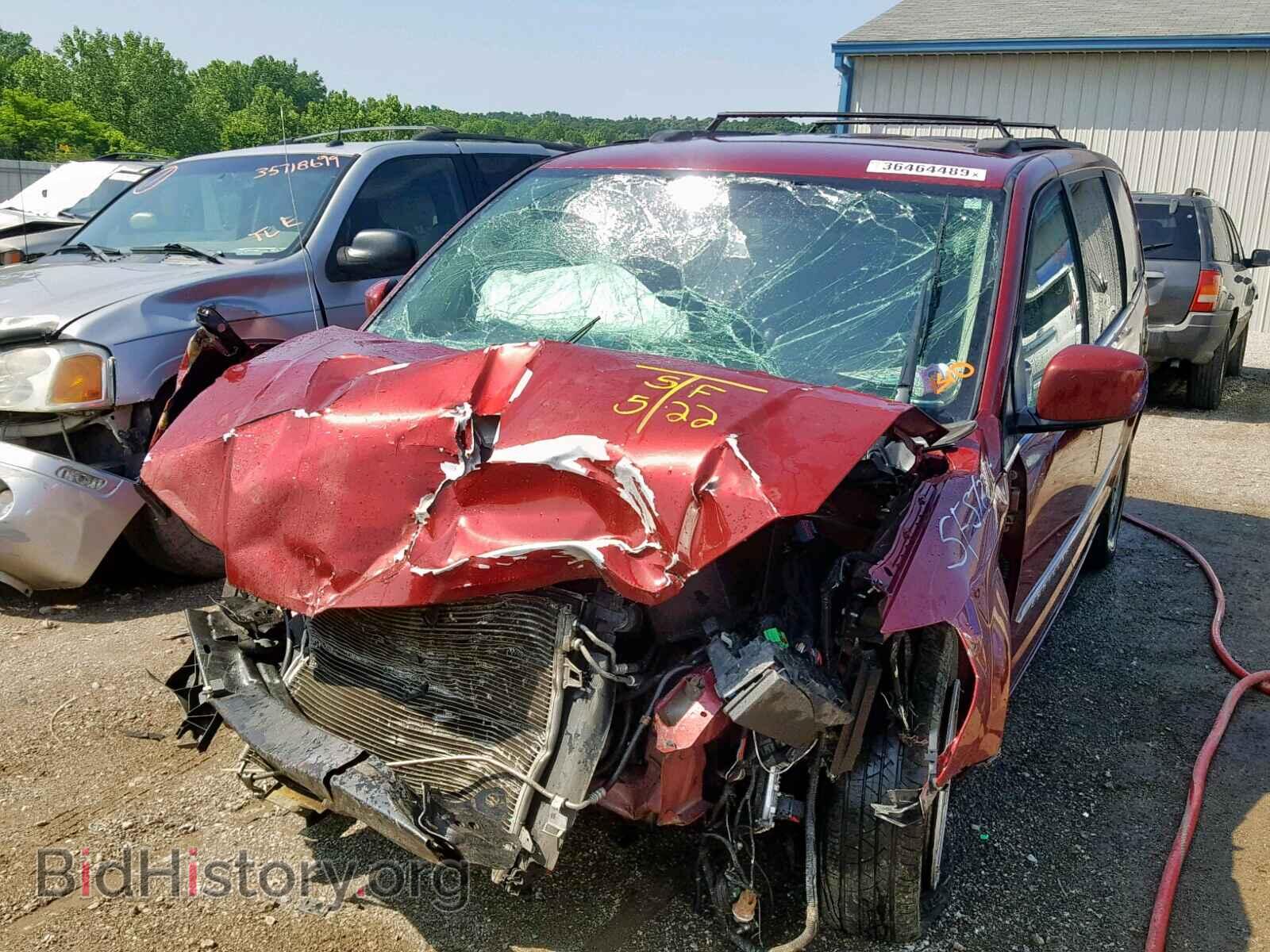 2013 CHRYSLER TOWN & COU - VIN: 2C4RC1BG2DR583410 - Фото 2