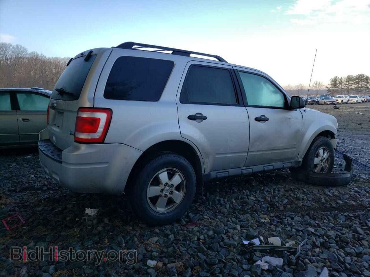 2010 FORD ESCAPE - VIN: 1FMCU0DG2AKC63598 - Фото 3