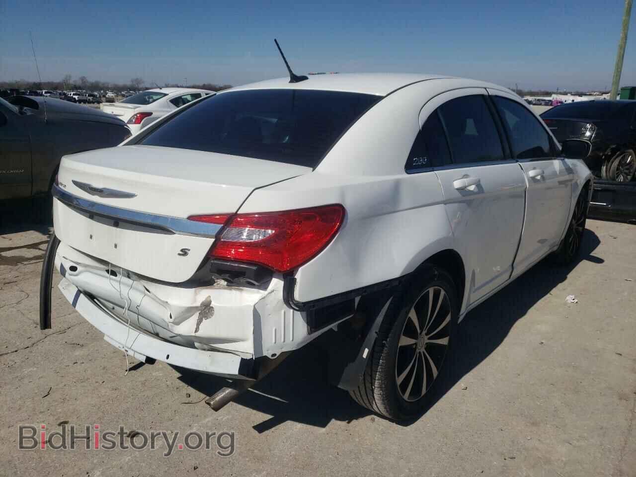 2013 CHRYSLER 200 - VIN: 1C3CCBBB9DN609647 - Фото 4