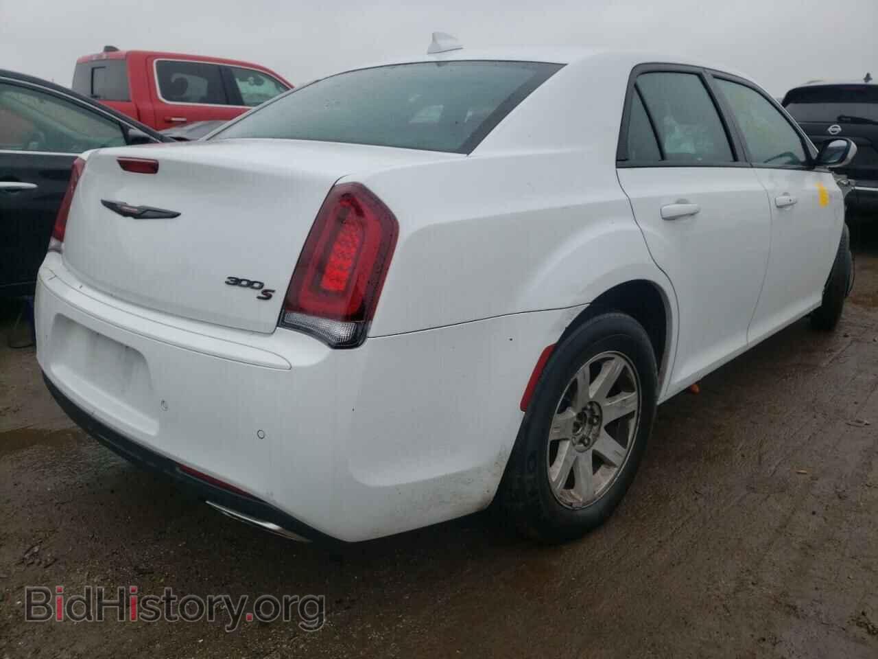 2021 CHRYSLER 300 - VIN: 2C3CCABG7MH554436 - Фото 4