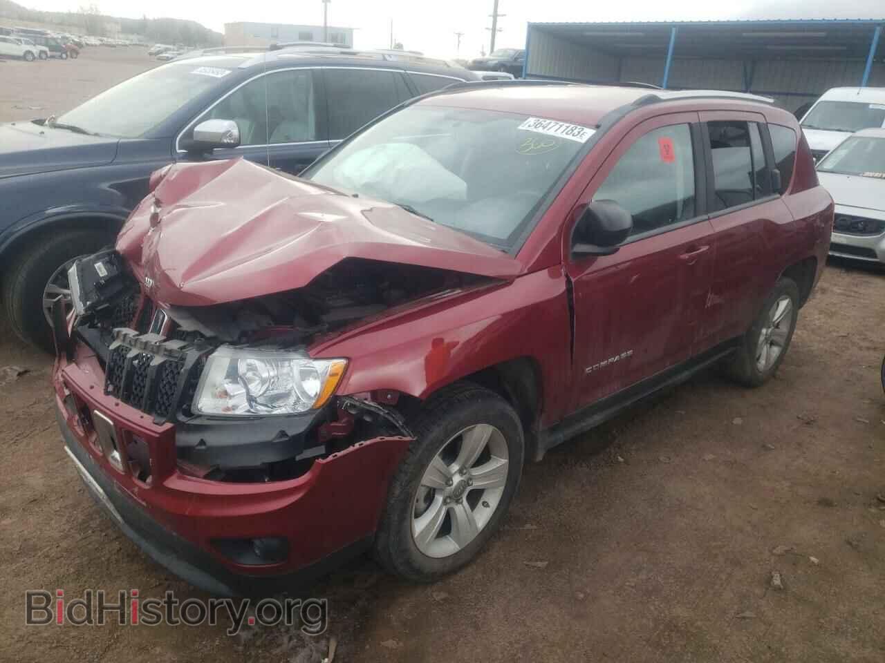 Photo 1J4NT1FB9BD213921 - JEEP COMPASS 2011