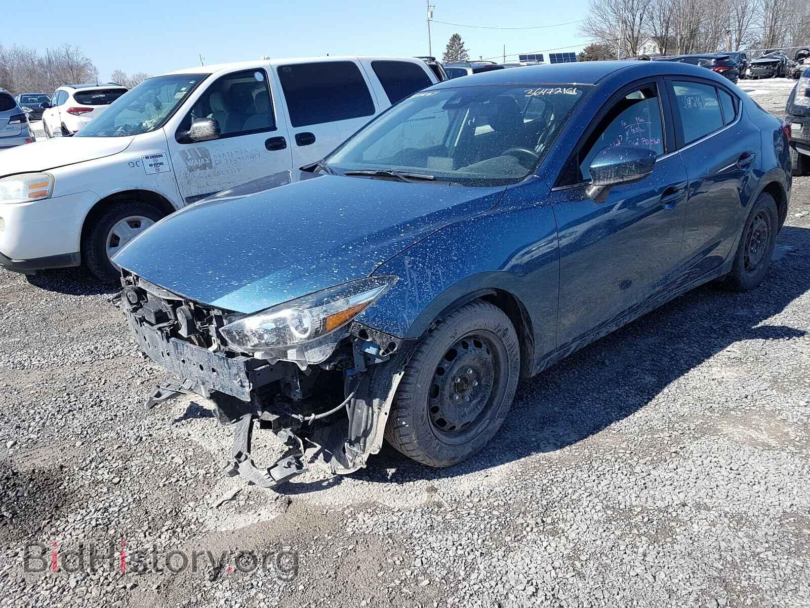 2018 MAZDA 3 - VIN: 3MZBN1V77JM246917 - Фото 2