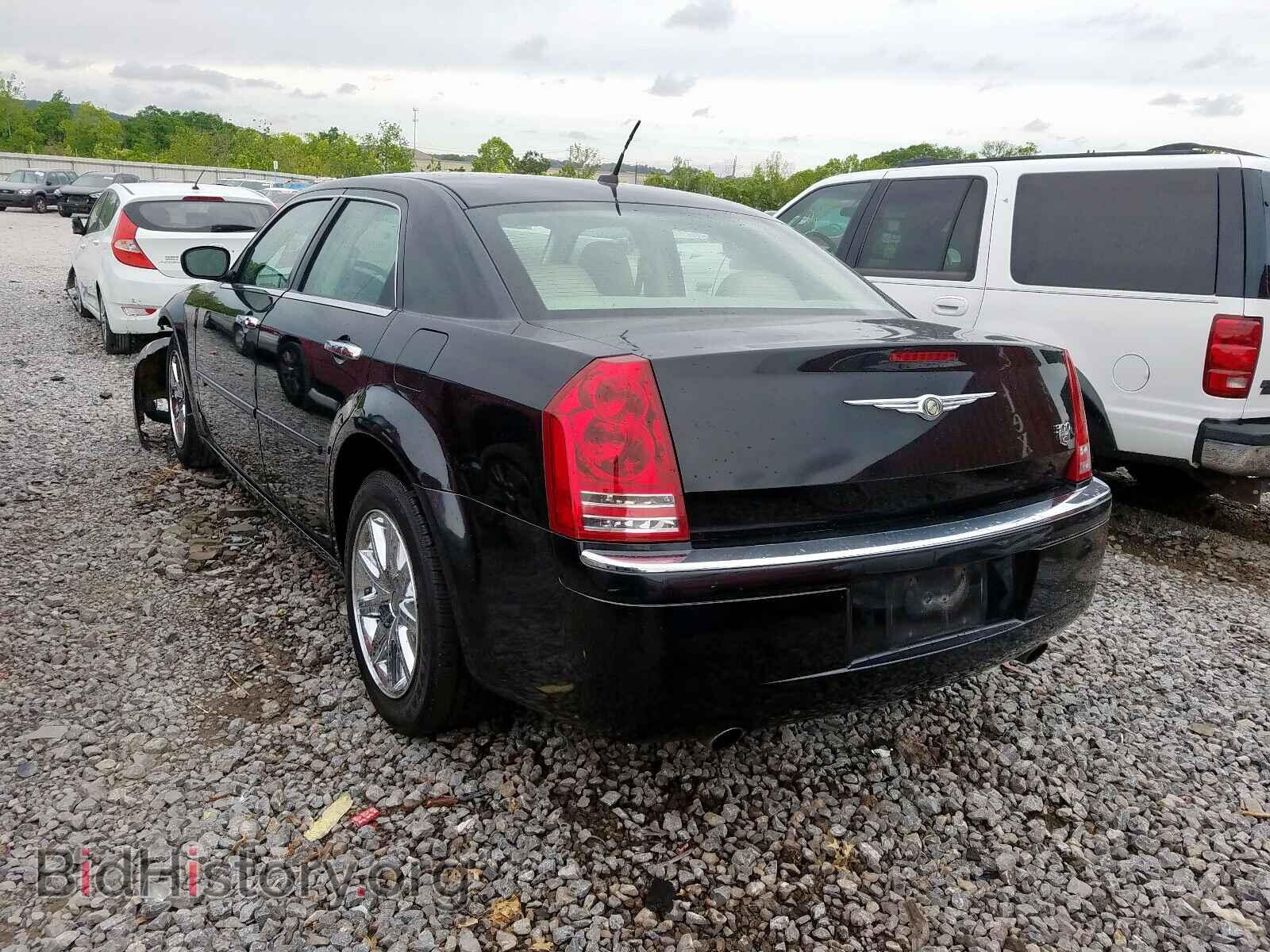 2008 CHRYSLER 300 - VIN: 2C3KA63HX8H335708 - Фото 3