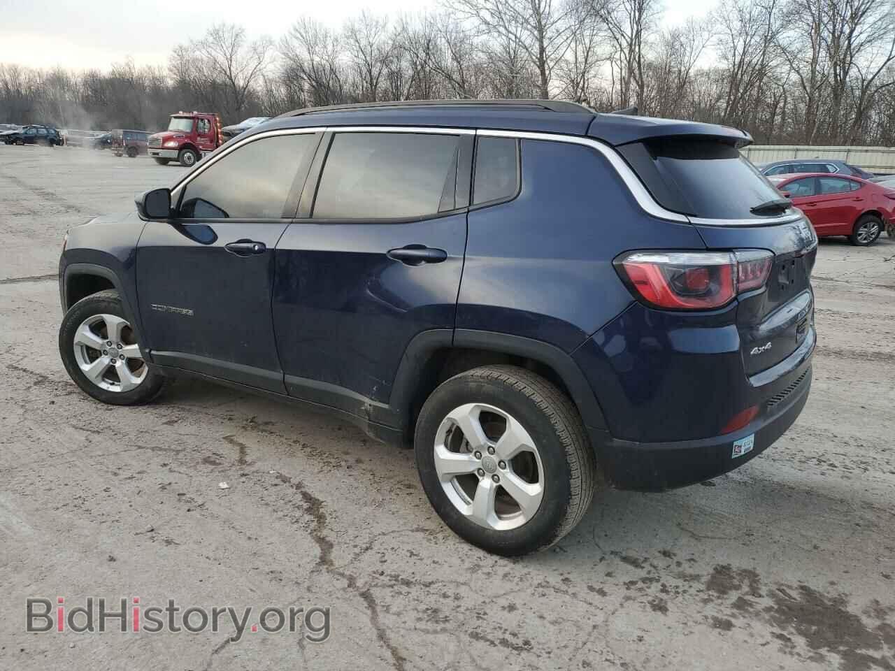 2019 JEEP COMPASS - VIN: 3C4NJDBB4KT597412 - Photo 2
