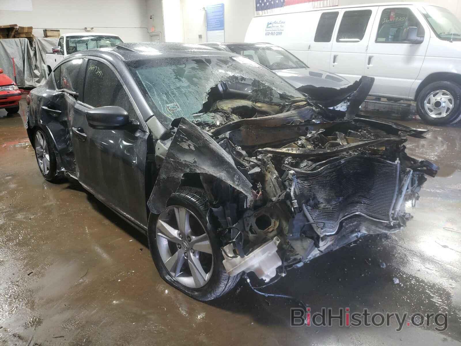 Photo 19VDE1F74DE003681 - ACURA ILX 2013