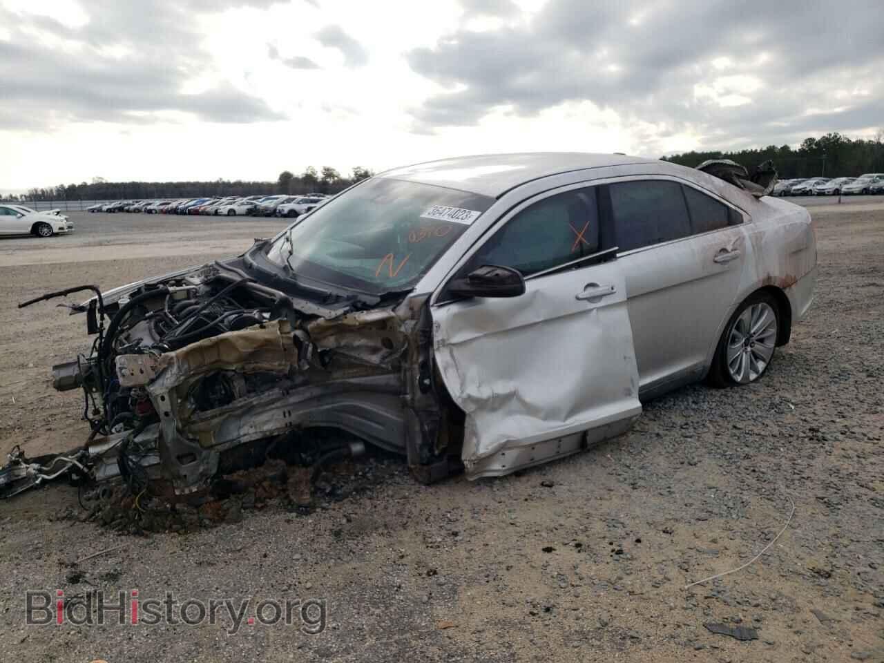 Photo 1FAHP2FW4BG126920 - FORD TAURUS 2011