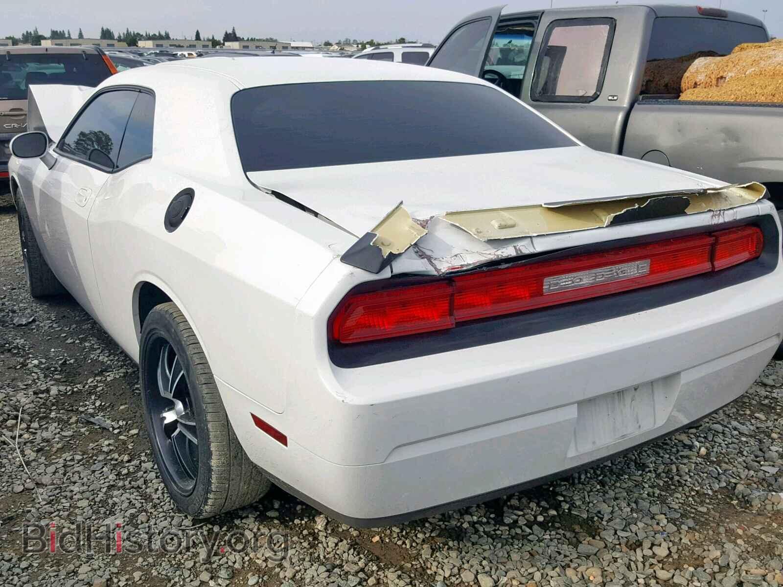 2010 DODGE CHALLENGER - VIN: 2B3CJ4DV8AH279154 - Photo 3