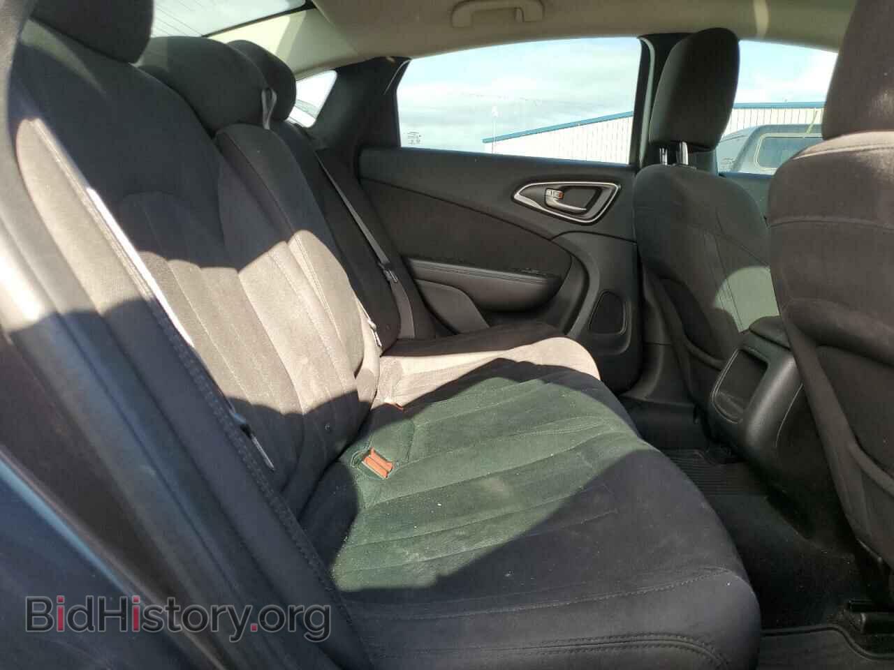 2015 CHRYSLER 200 - VIN: 1C3CCCAB3FN563260 - Фото 10