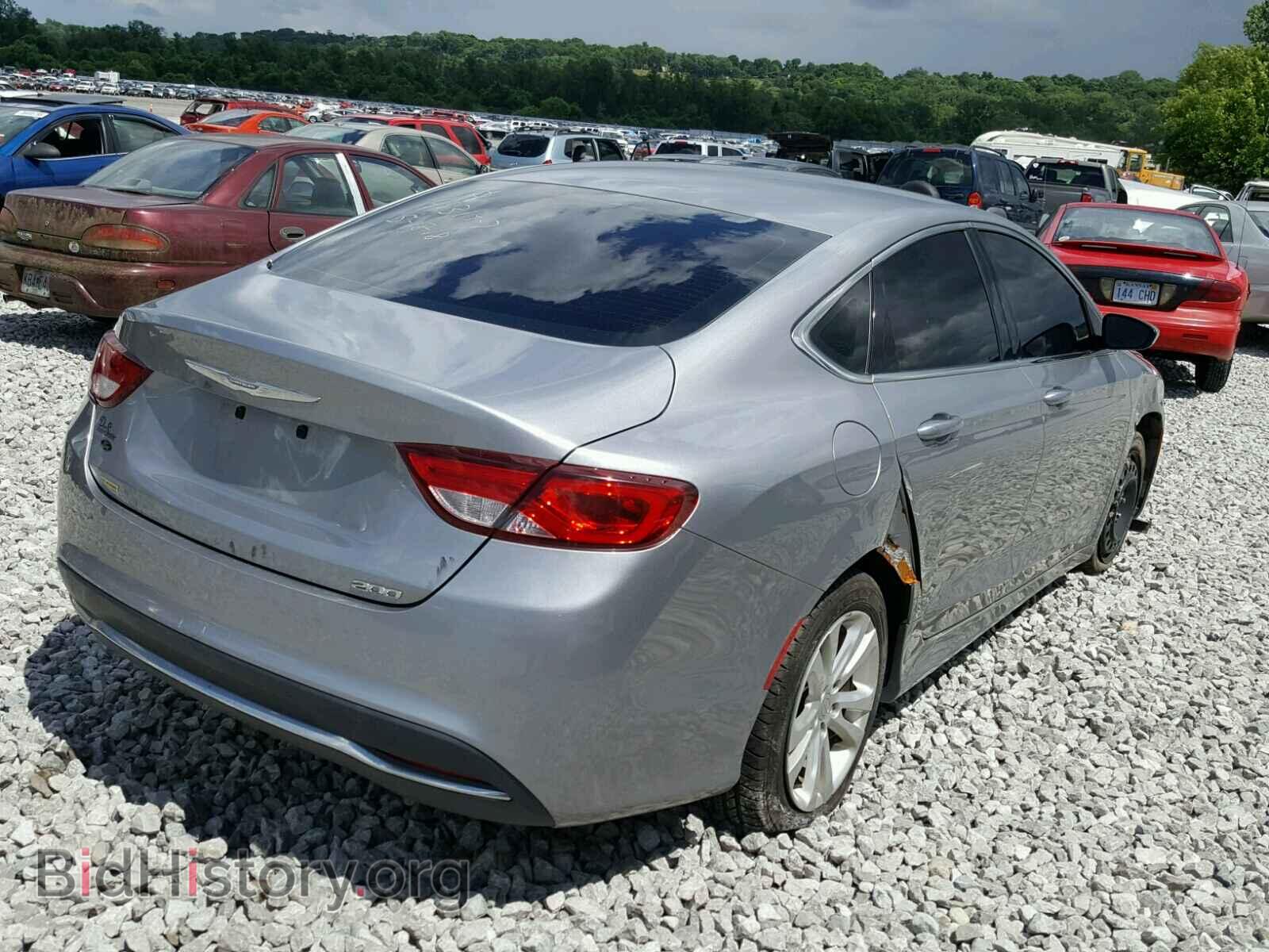 2015 CHRYSLER 200 - VIN: 1C3CCCAB3FN577532 - Photo 4