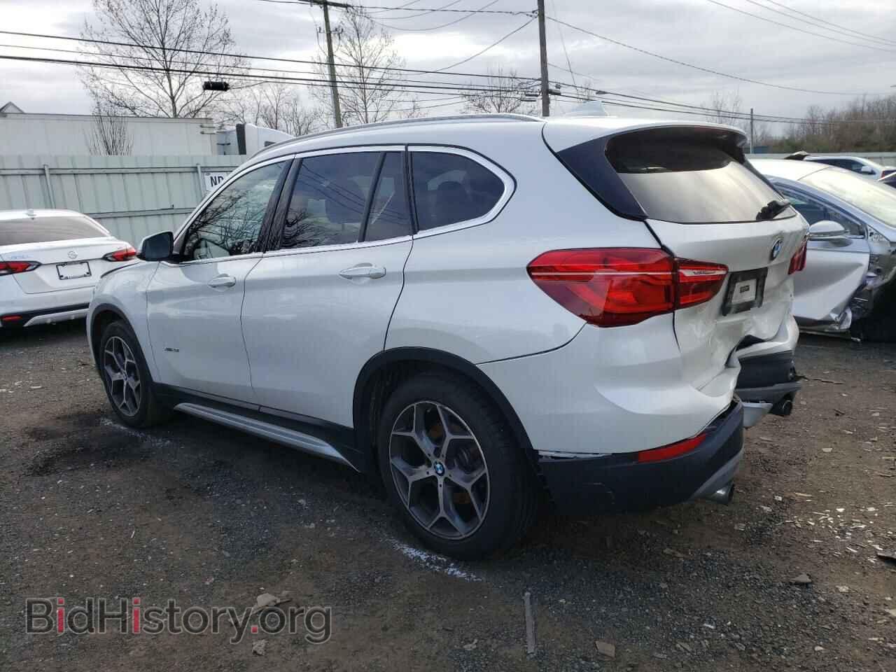 2016 BMW X1 - VIN: WBXHT3C35G5F67406 - Фото 2