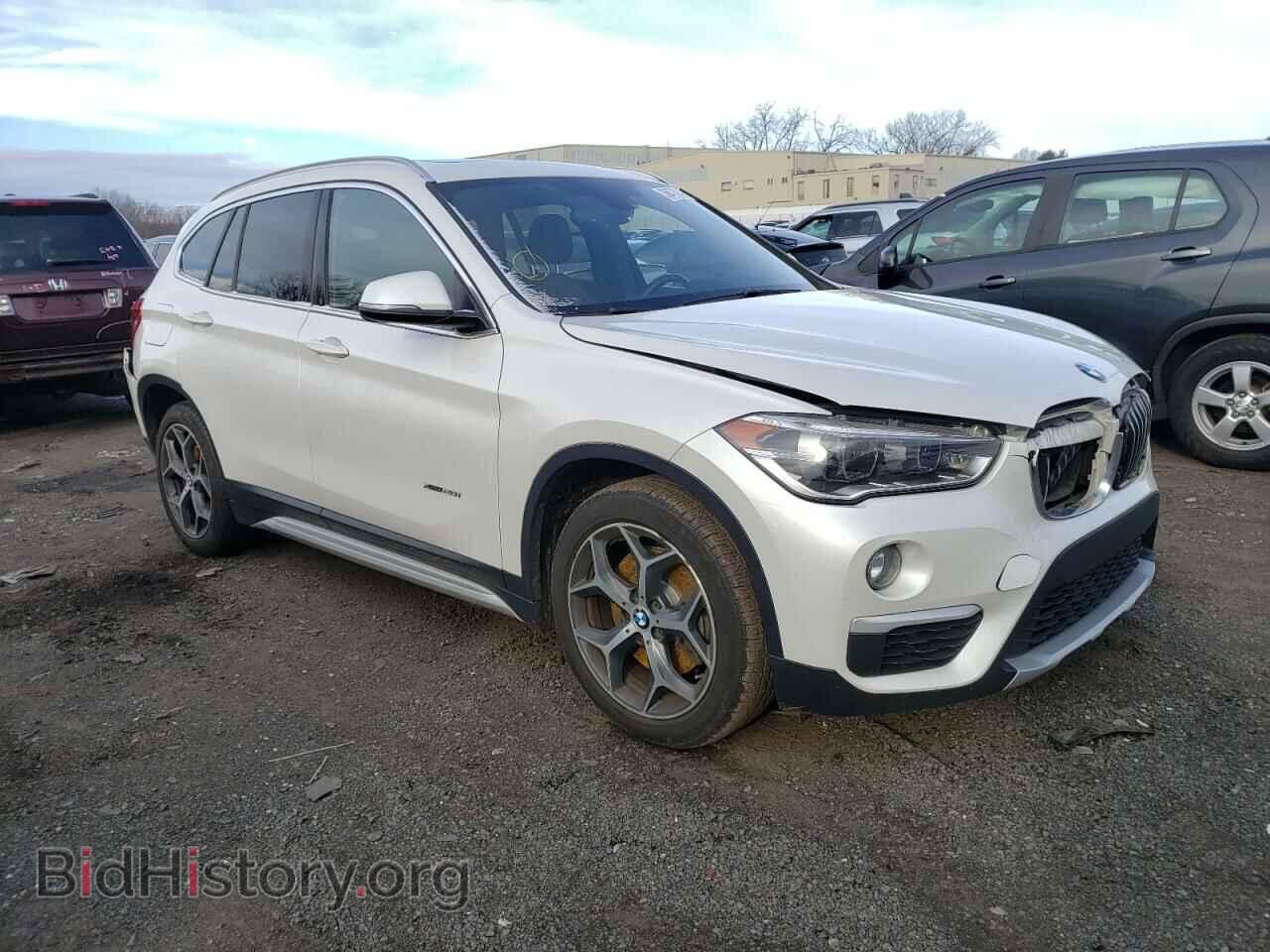 2016 BMW X1 - VIN: WBXHT3C35G5F67406 - Фото 4