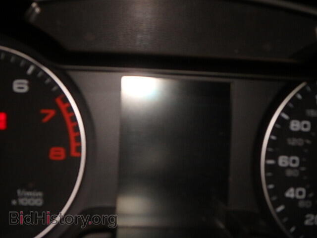 2010 AUDI A4 - VIN: WAUBFAFL1AN050177 - Фото 8