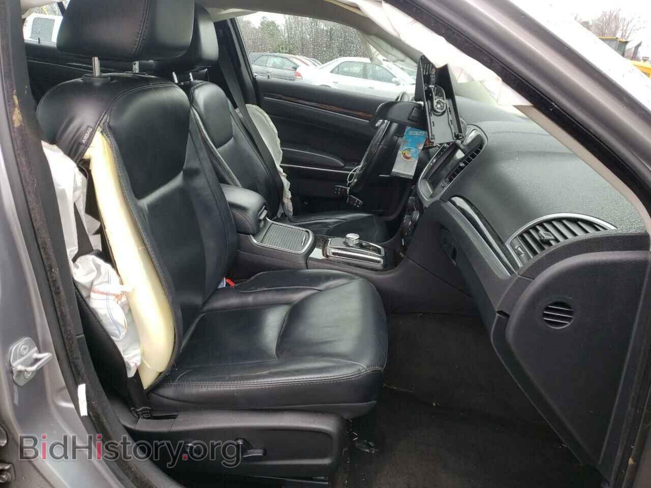 2016 CHRYSLER 300 - VIN: 2C3CCAAG2GH161109 - Фото 5