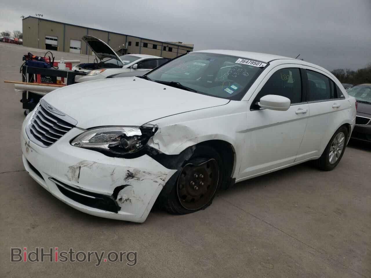 2014 CHRYSLER 200 - VIN: 1C3CCBAB5EN167856 - Фото 2