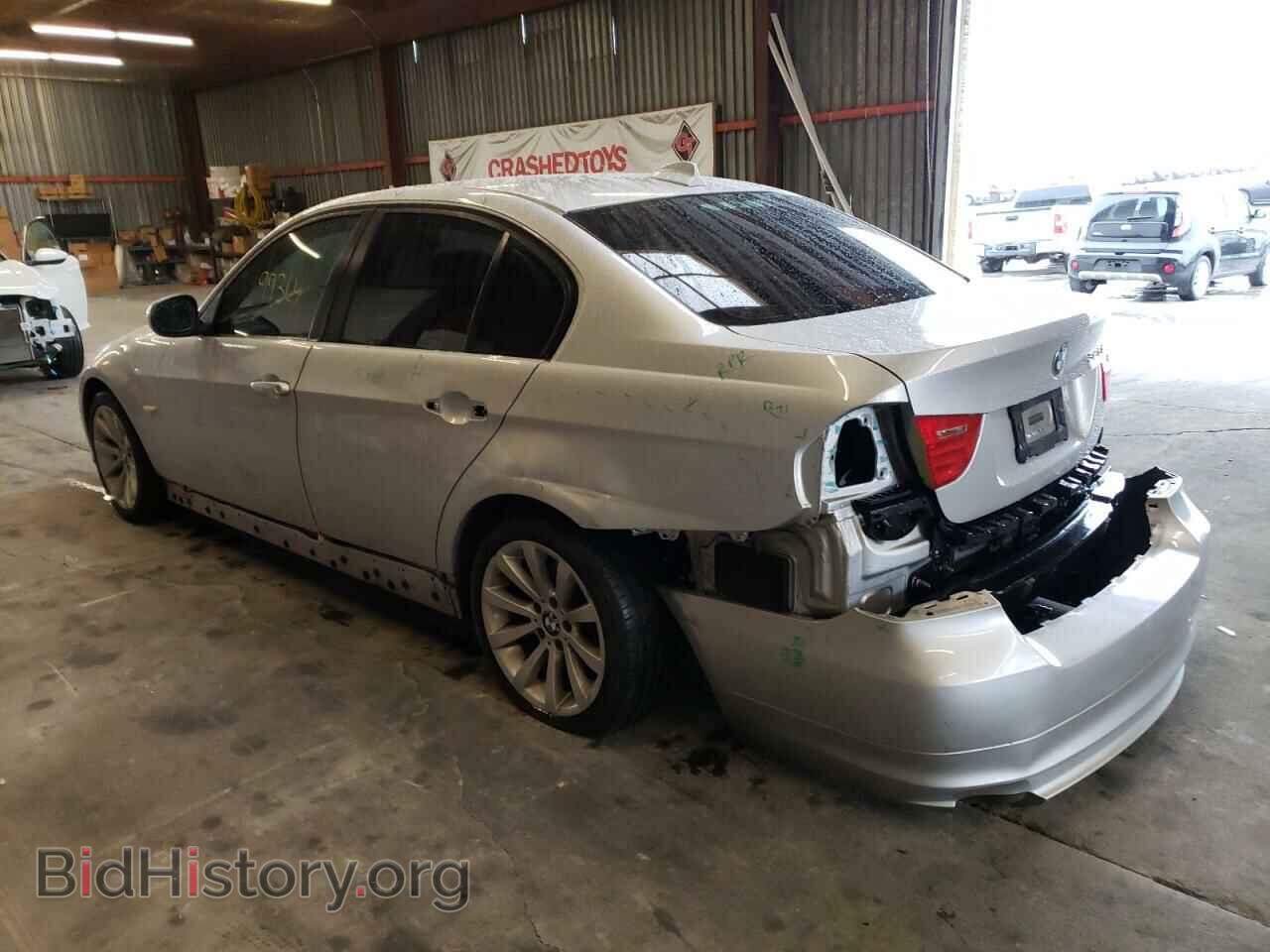 2011 BMW 3 SERIES - VIN: WBAPH5G55BNM77189 - Фото 2