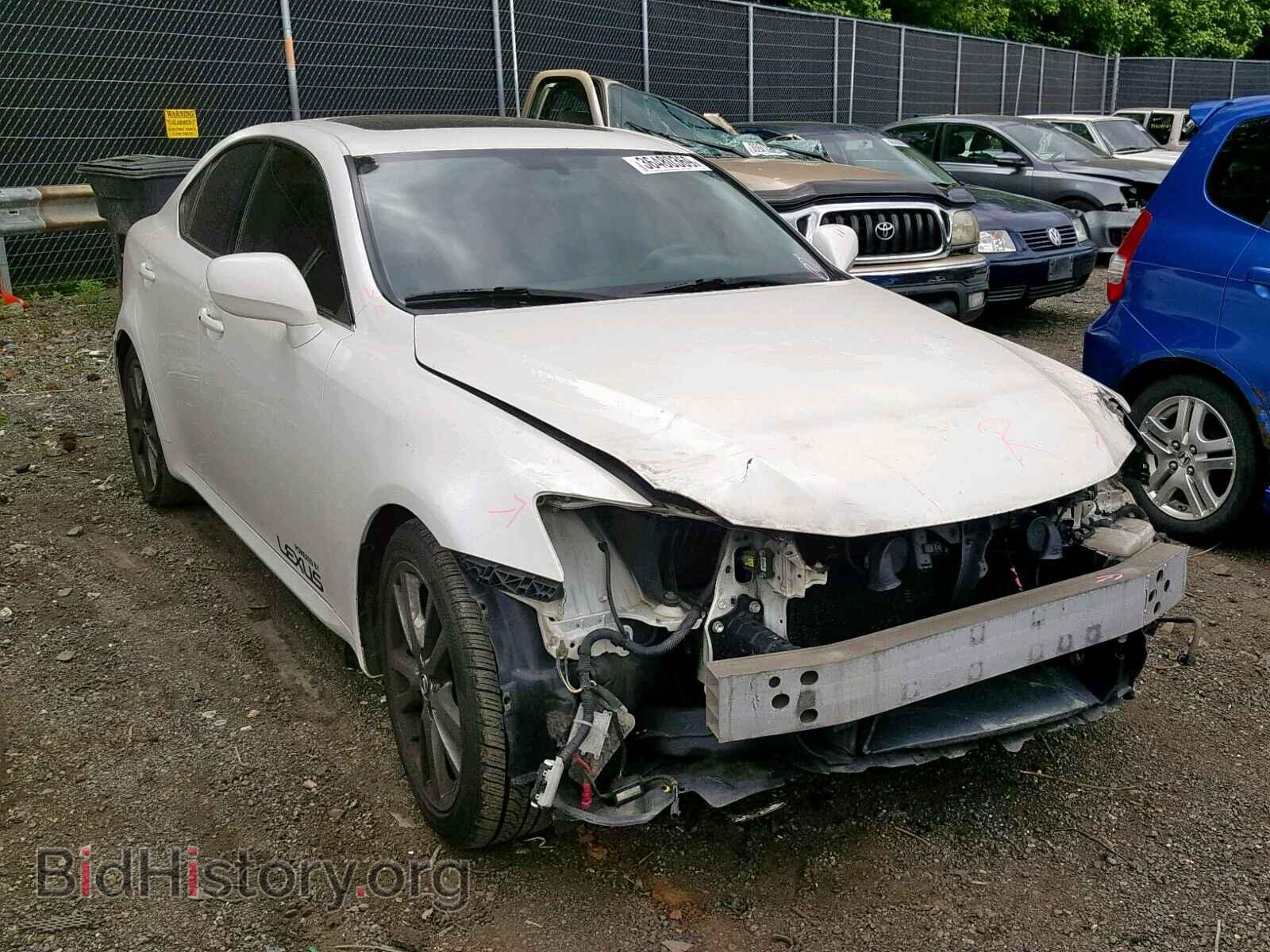 Фотография JTHBE262665002697 - LEXUS IS 2006