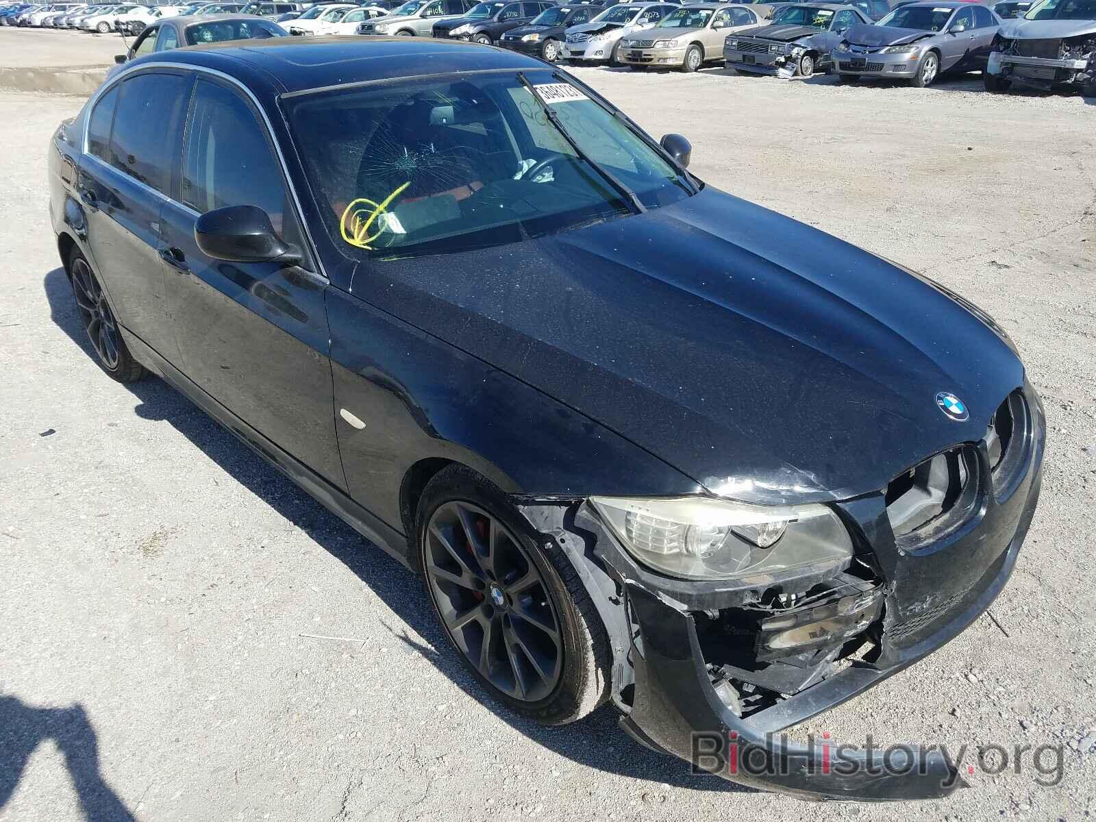 Photo WBAPM735X9E190728 - BMW 3 SERIES 2009