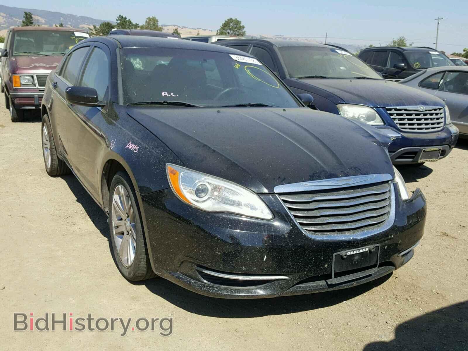 Photo 1C3CCBAB2DN686930 - CHRYSLER 200 2013