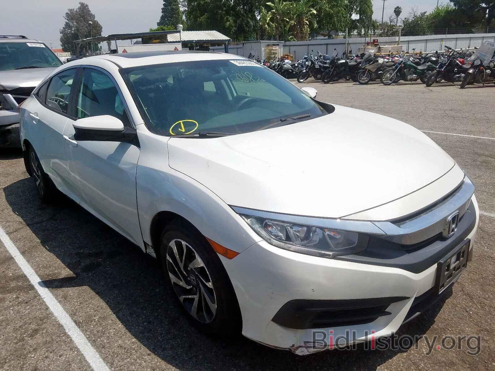 Photo 2HGFC2F74JH526499 - HONDA CIVIC 2018