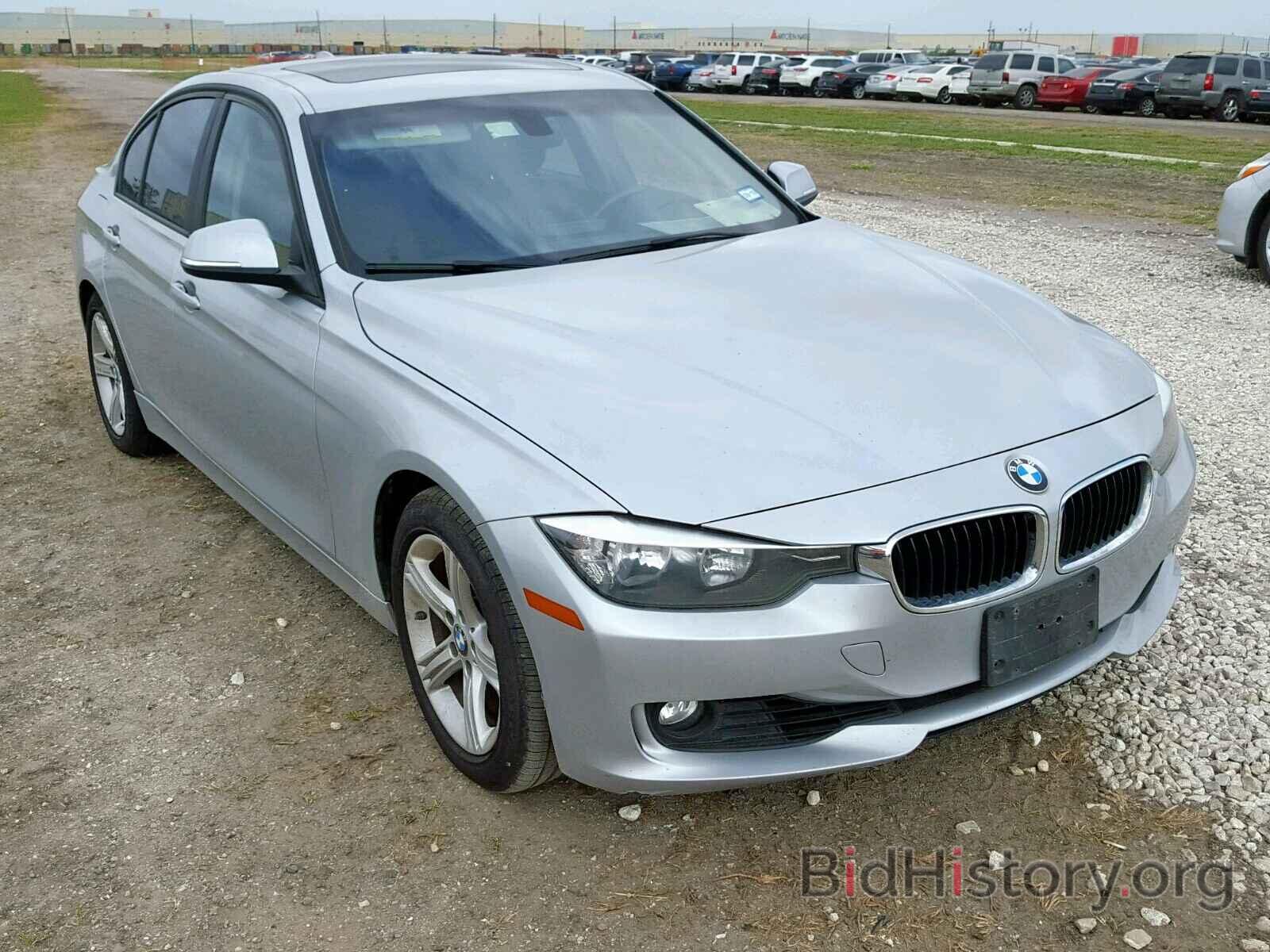 Photo WBA3C1C56DF441696 - BMW 3 SERIES 2013