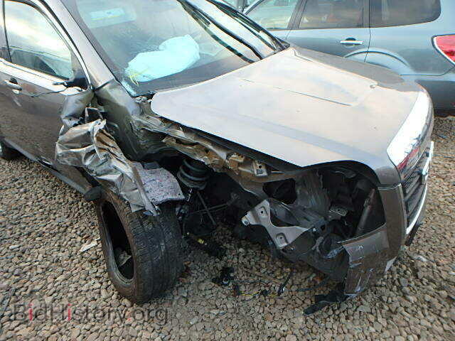 2011 GMC TERRAIN - VIN: 2CTALUEC2B6472589 - Photo 9