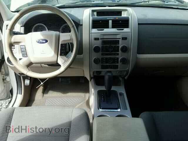 2009 FORD ESCAPE - VIN: 1FMCU03709KC79697 - Фото 9