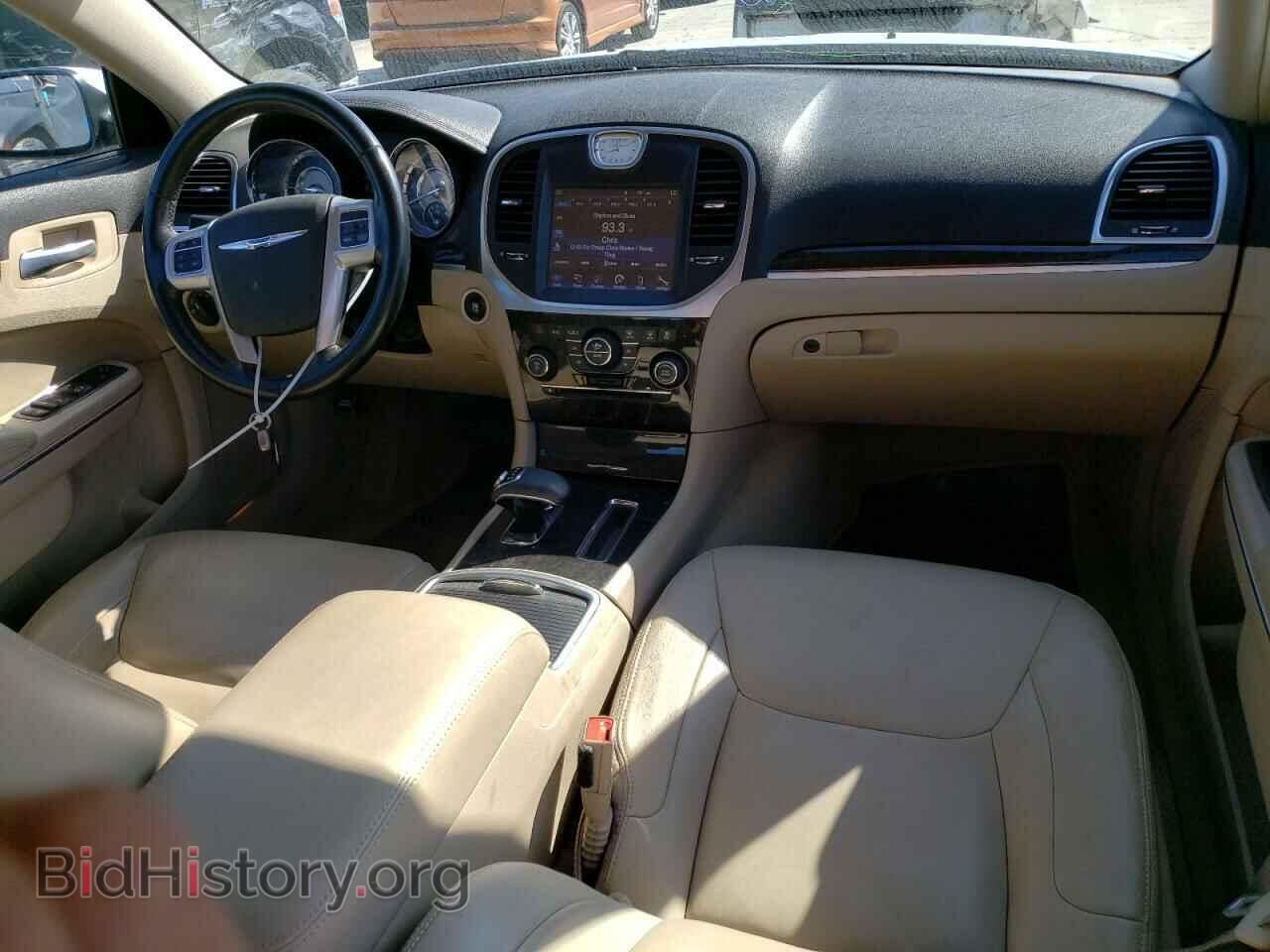 2013 CHRYSLER 300 - VIN: 2C3CCAAG3DH698728 - Фото 8