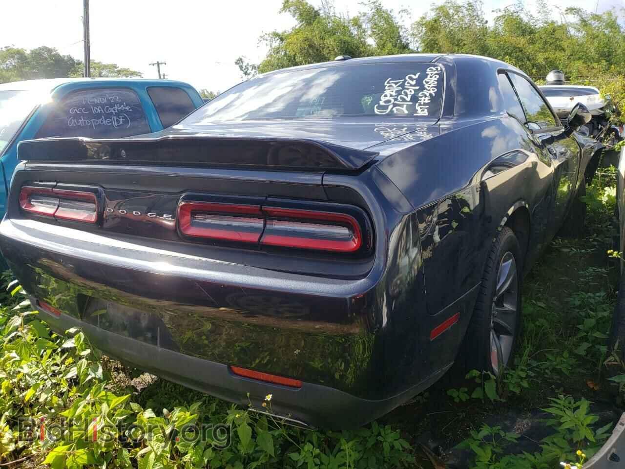 2018 DODGE CHALLENGER - VIN: 2C3CDZAG6JH252578 - Фото 3