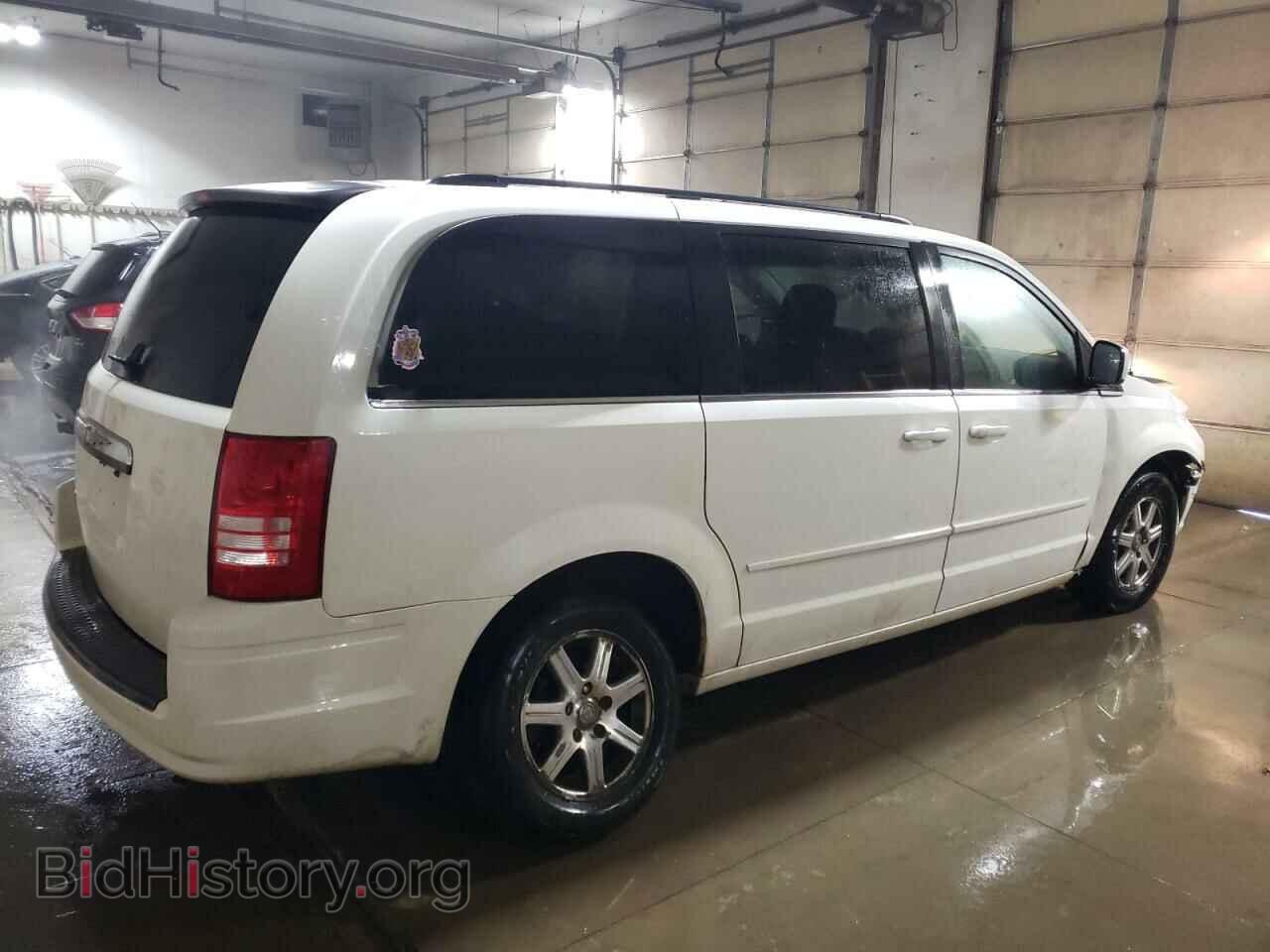2008 CHRYSLER MINIVAN - VIN: 2A8HR54P08R652964 - Фото 3