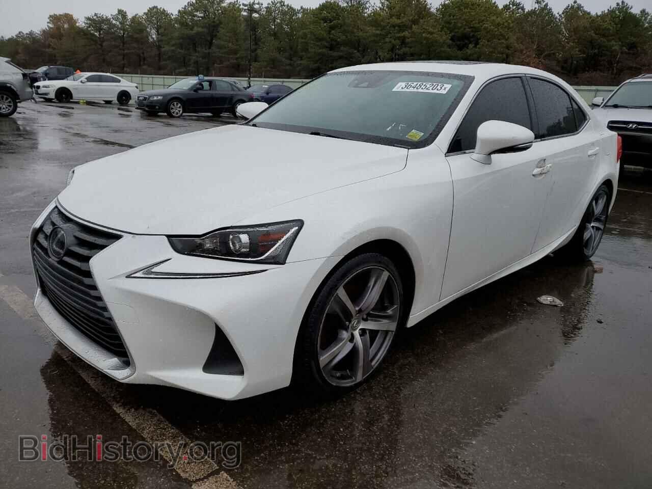 Photo JTHC81D21J5028237 - LEXUS IS 2018