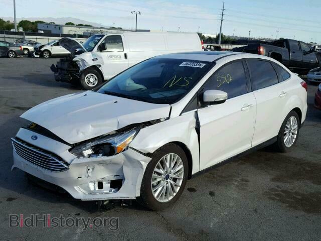 2017 Ford FOCUS (VIN 1FADP3J21HL219628) — фото 2 из 10