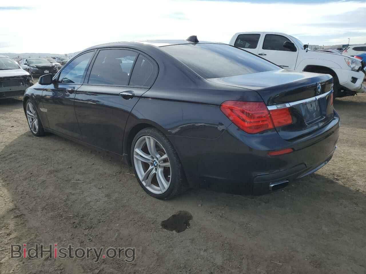2012 BMW 7 SERIES - VIN: WBAKB8C59CC963438 - Фото 2