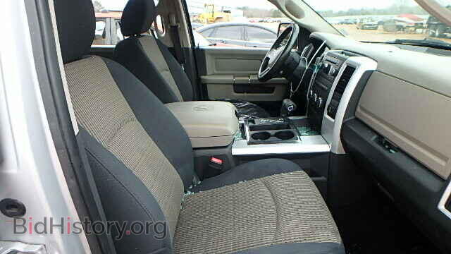 2010 DODGE RAM 1500 - VIN: 1D7RB1CT7AS112464 - Фото 5