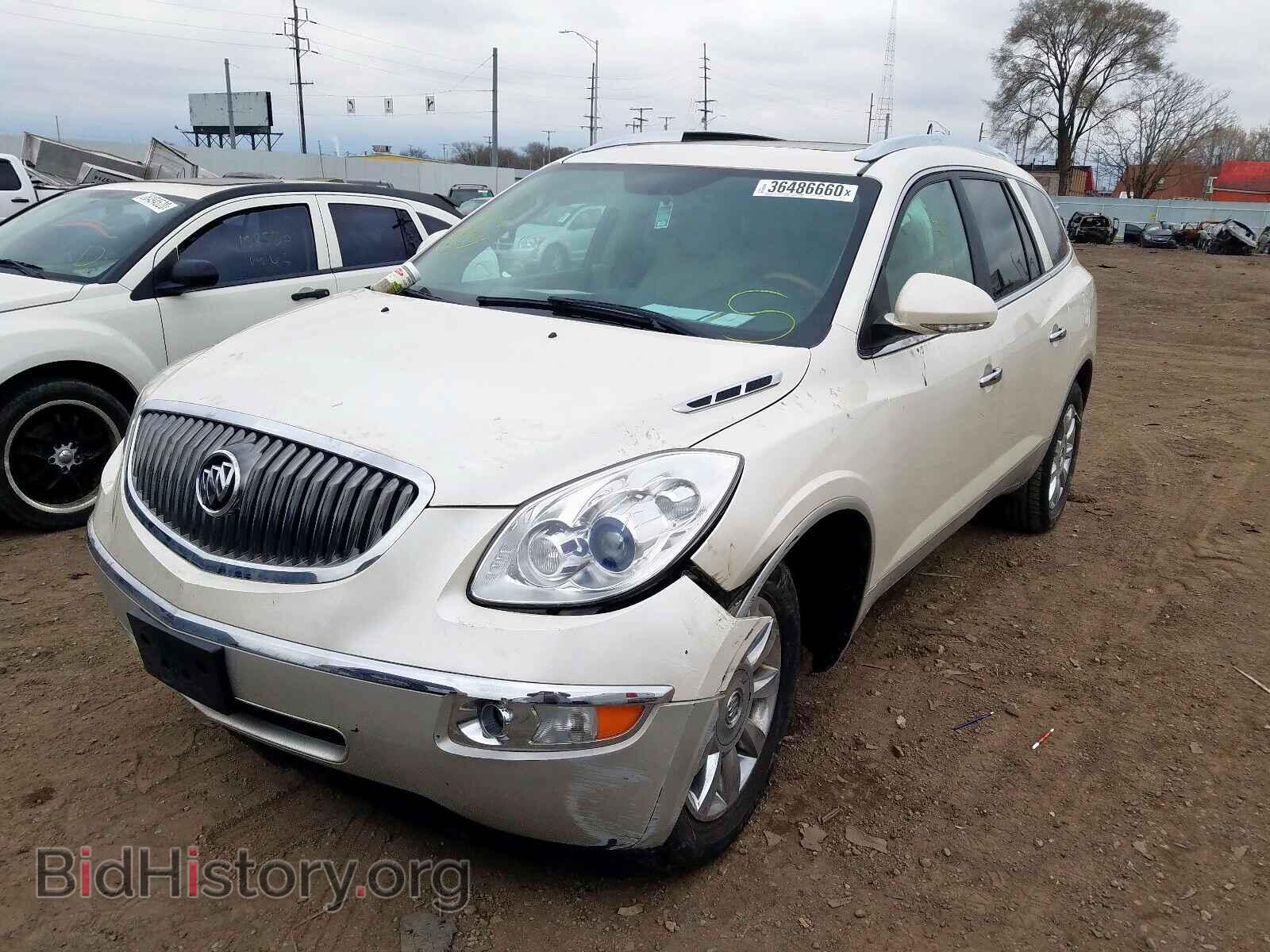 2012 BUICK ENCLAVE - VIN: 5GAKRCED2CJ359720 - Фото 2