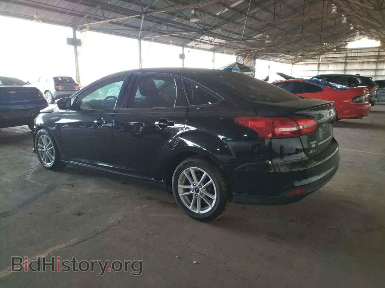 2017 FORD FOCUS - VIN: 1FADP3F2XHL284969 - Photo 2